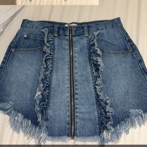 Dance & Marvel Ruffle Jean Skirt (Size M)